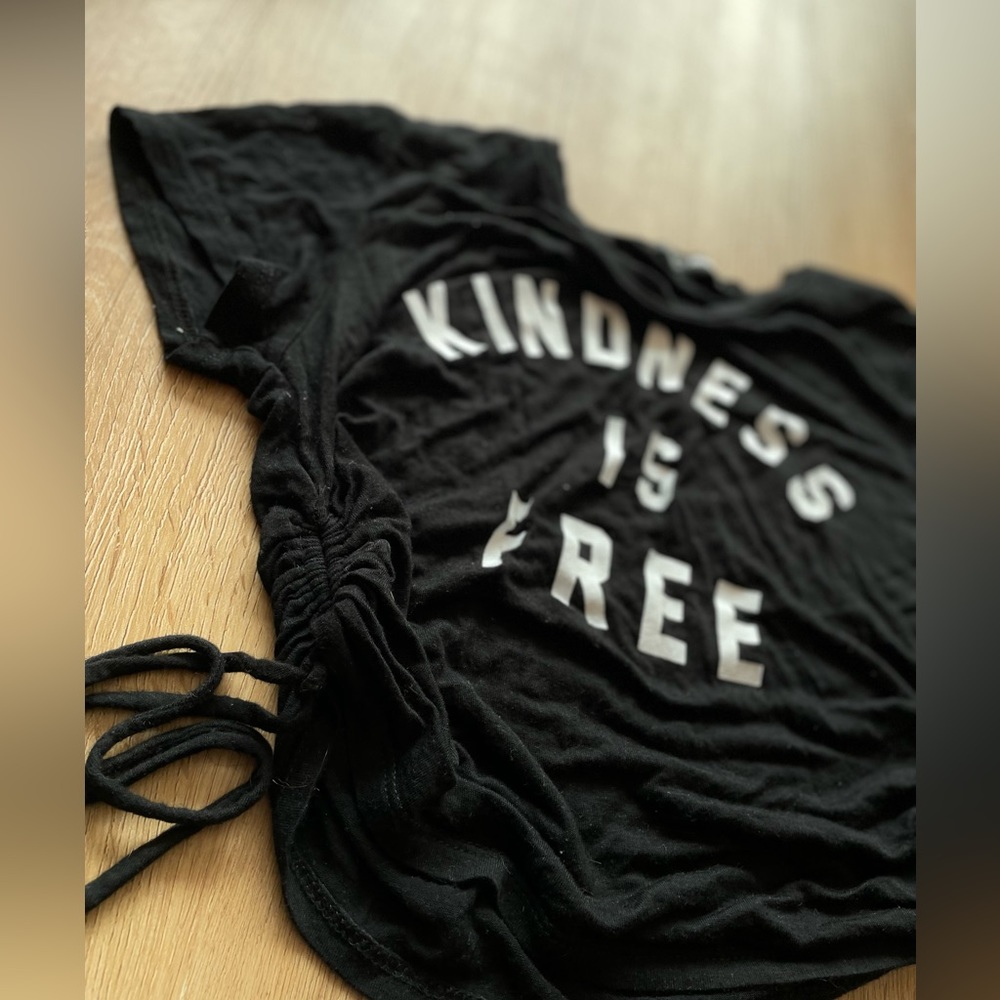 Fashion Nova Kindness Is Free Side Ruched Crop Top - Picture 6 of 6